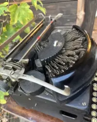 Maszyna do pisania Remington Noiseless 6 – lata 30., USA — ujęcie 5