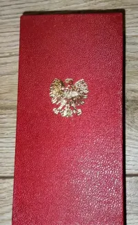 Medal 30-lecia Polski Ludowej (PRL)  - Zestaw z Etui — ujęcie 3