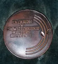 Medal TKKF - Za Zasługi w Upowszechnianiu Kultury Fizycznej + ETUI — ujęcie 2