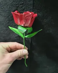 Metalowa róża, Dzien Kobiet, urodziny – rękodzieło, handmade — ujęcie 2