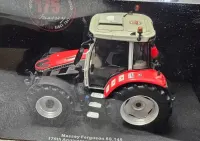 Metalowy model kolekcjonerski ciągnika Massey Ferguson MF 5S.145 — ujęcie 2