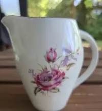 Mlecznik sosjerka porcelana Karolina róże PRL vintage shabby chic — ujęcie 2