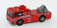 Model Resorak Auto Matchbox z serii Fire Engine MB698 1:64 Mattel 2006 — ujęcie 2