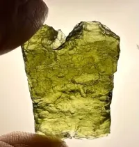 Mołdawit (Moldavite) 4.5 g Chlum Czechy — ujęcie 4