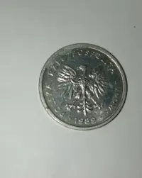 Moneta 10 gr 10 gr 50 gr 1 zł 2 zł 10 zł i inne — ujęcie 2