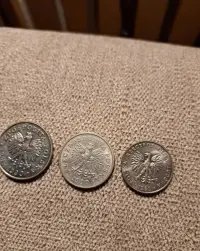 Monety 100, 50, 20 zlotych z 1990 roku — ujęcie 3