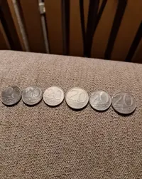 Monety 20 zlotych z lat 1985,88, 89,90 — ujęcie 4