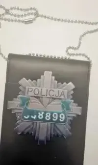 Odznaka Policyjna plus Etui — ujęcie 3