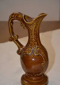 Oryginalny wazon, dzbanuszek porcelit PRL — ujęcie 3