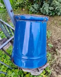 Pakiet - naczynia emaliowane z czasów PRL | Wiadro ZSRR | Miednice Korea Północna — ujęcie 5
