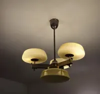 Piekna antyczna lampa — ujęcie 2