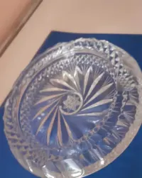 Piekna duza krysztalowa popielnica PRL srednica 19 cm wys 5cm — ujęcie 3