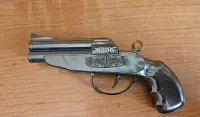 Pistolet zapalniczka — ujęcie 2