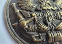 Plakieta Orzeł Stanisław August Poniatowski z armatami i szablami (owalna) — ujęcie 4