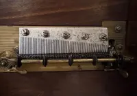 Polyphon stojący - sprawny, kompletny grzebień, 3 plyty — ujęcie 3