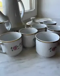 Porcelana komplet do kawy — ujęcie 2