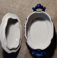 Porcelanowa bomboniera Ghzel, Rosja — ujęcie 5