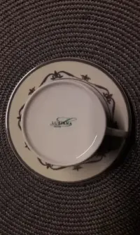 Porcelanowa filiżanka ze spodkiem Lubliana — ujęcie 4