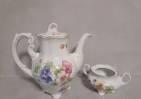 Porcelanowy dzbanek i cukiernica Karolina — ujęcie 2