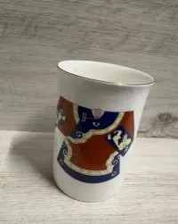 Porcelanowy kubek asianers — ujęcie 2