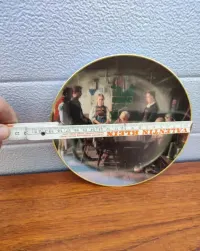 Porcelanowy talerz dekoracyjny Hutschenreuther - design - U — ujęcie 2