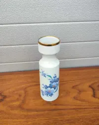 Porcelanowy wazon Jaeger - vintage -design - Ciekawy kształt - U — ujęcie 3