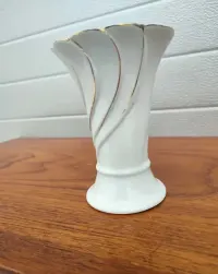 Porcelanowy wazon Reimer - vintage - design - W — ujęcie 2