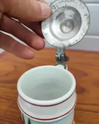Porcelanowy zabytkowy Kufel - ręcznie malowany - Antyk - W — ujęcie 2