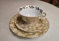 Porcelanowy zestaw śniadaniowy Trio firmy Karolina — ujęcie 3