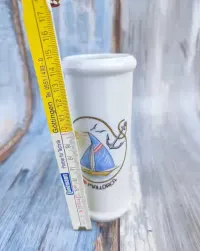 Porcelnowy wazonik - sygnowany - vintage - design — ujęcie 3
