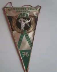 Proporczyk Mistrzostwa Europy Juniorów Judo Łódź 1976 herb — ujęcie 3