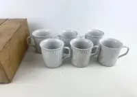 Pudełko starych ceramicznych kubków 6 szt Chodzież 6 szt — ujęcie 2
