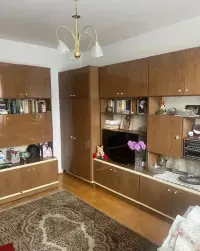 Regał vintage z okresu PRL lata 70/80 — ujęcie 2