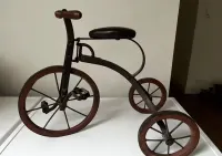 Rower trójkołowy Zabawka Dekoracja Vintage Trójkołowiec — ujęcie 4