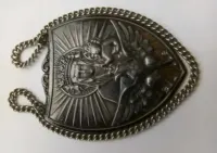 Ryngraf patriotyczny  M.B. z orłem w koronie — ujęcie 2