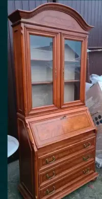 Sekretarzyk witryna Angielska biblioteczka — ujęcie 3