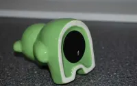 Skarbonka miś misiu ceramiczna zielona — ujęcie 3