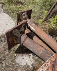 Słup żeliwny podpora żeliwna filar żeliwny — ujęcie 4