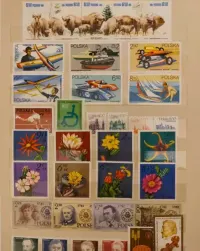 Sprzedam polskie znaczki  - 602 szt — ujęcie 3