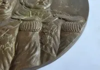 Stara plakieta Napoleon Bonaparte i Książę Józef Poniatowski (sygnowana) 16 cm — ujęcie 4
