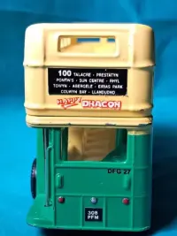 Stare autko, resorak Corgi - Routemaster Open Top Bus z 1992 roku — ujęcie 4