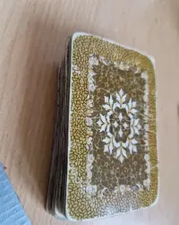 Stare karty do gry — ujęcie 3