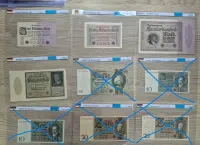 Starocie banknoty zabezpieczone w koszulkach do wyboru — ujęcie 5