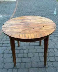 stary drewniany stół do sprzedania — ujęcie 4