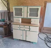 Stary kredens kuchenny PRL retro vintage 130 cm – Cierpice (do renowacji) — ujęcie 3