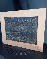 Stary relief myśliwski – Płaskorzeźba JELEŃ w nowej dębowej ramie (39x30 cm) — ujęcie 2