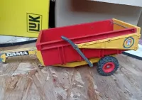 Stary vintage duży model przyczepi wywrotki — ujęcie 3