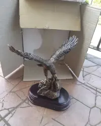 Statuetka   orzeł — ujęcie 3