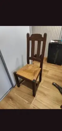 Stół dębowy antyk + 4 krzesła — ujęcie 2