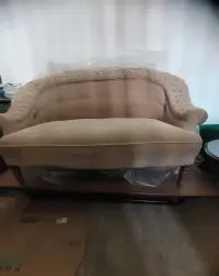 Stylowa kanapka / sofa retro – klasyczny design — ujęcie 3